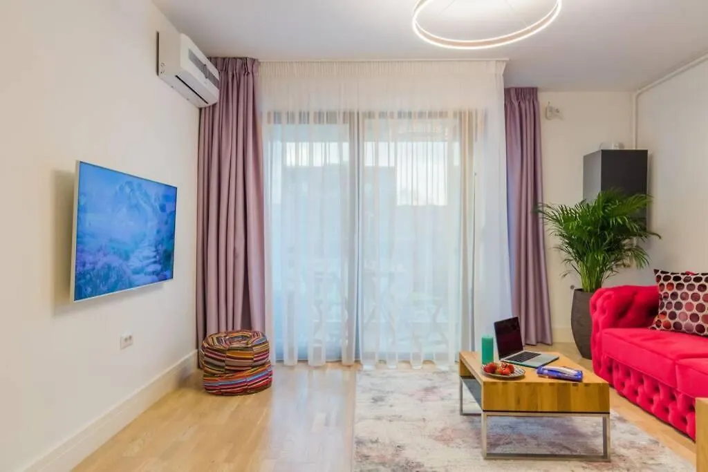 Modern Apartment Close To All Points Of Interest Bucharest